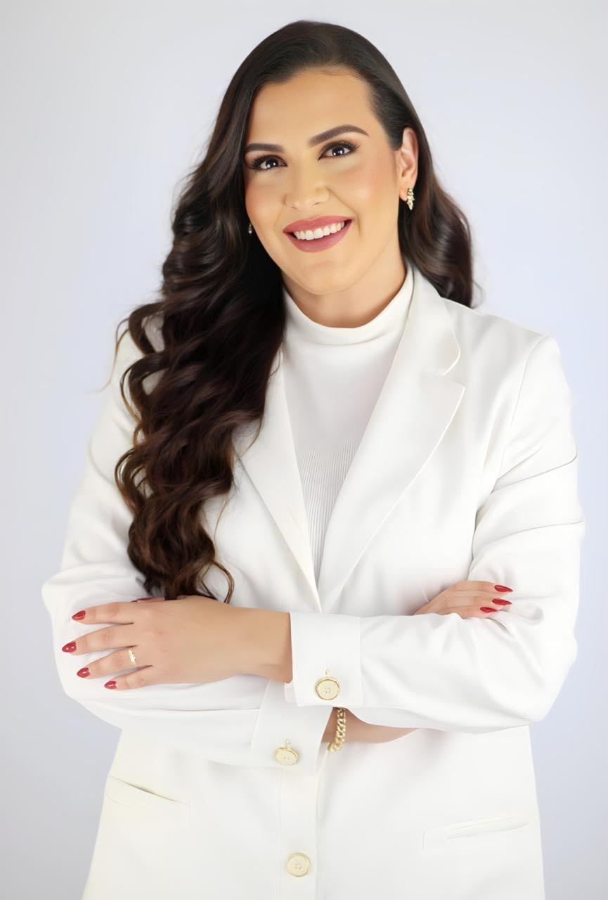 Dra. Alline Fontes